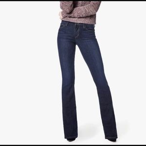Joe’s Jeans Honey - dark wash, bootcut - size 28